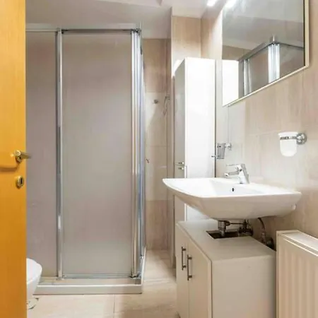 Petralona Amazing 2 Bd Flat Apartment *