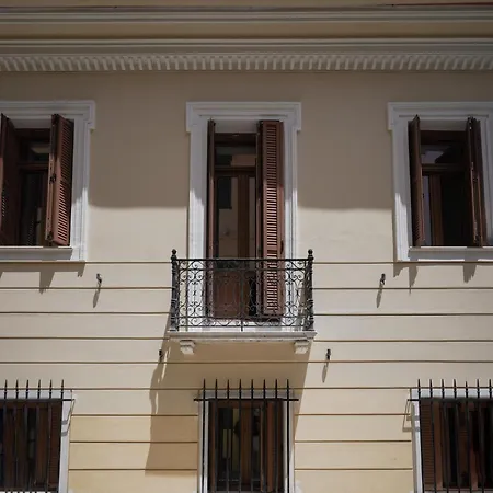 Plaka House - Boutique Atenas