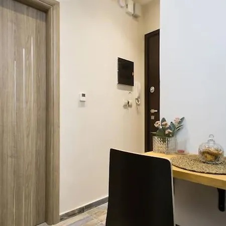 Apartment Special In The Heart Of Athens!