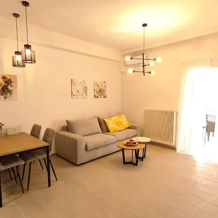 海风书韵 阳光雅居 Breeze Of Books And Sea, Sunlit Elegant Abode Apartment Athens