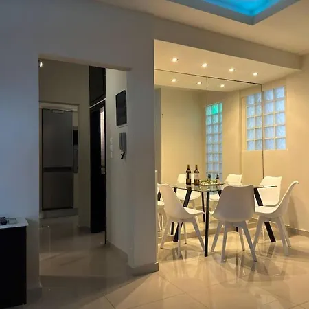 Sea Breeze Beachfront Vipgreece Athen