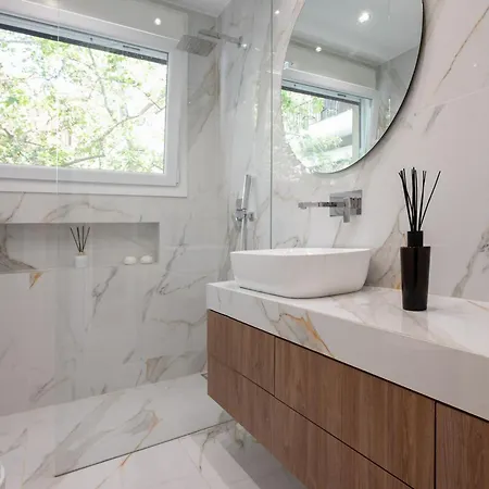 Acropolis Hideaway - Tranquil Retreat In Plaka Appartamento