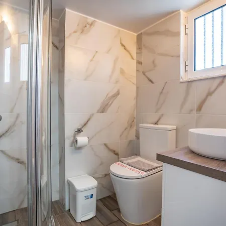 Neos Kosmos 1 Bedroom Apartment