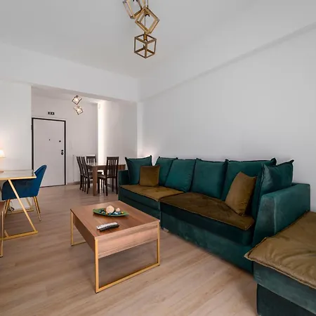 Elegant Two-bedroom In Exarcheia, Peridot - Homes Athens