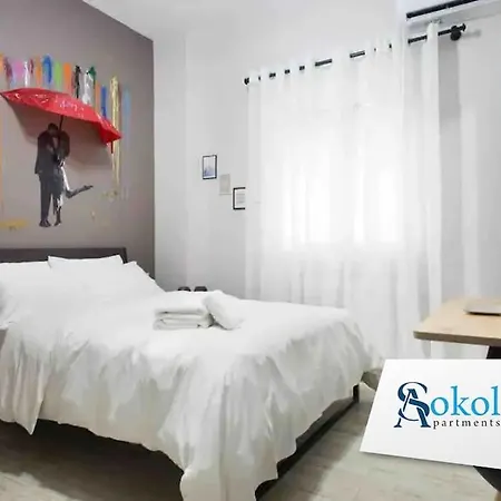A Comfortable Small Nearby Acropolis 202 * Athens