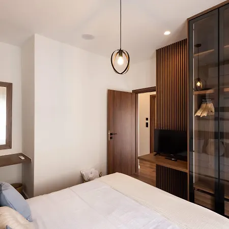 Apartment Filo22 - Is The Coolest In Patralona With Big Balcony *