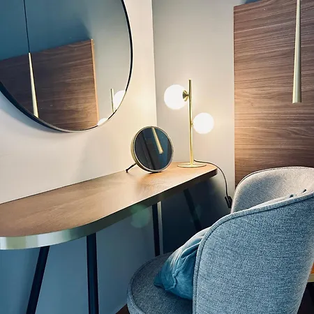 Acropolis Compass Apartment *