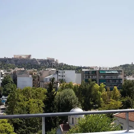 A Comfortable Small Nearby Acropolis 2 *