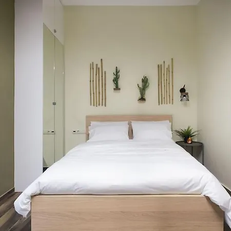 A Comfortable Small Nearby Acropolis 2 Apartment *