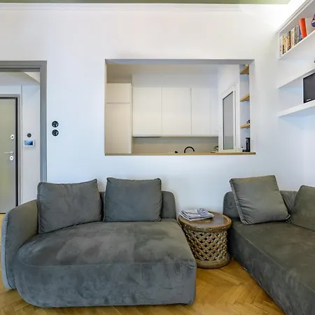 Luxurious & Stylish Kolonaki Haven