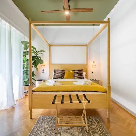 Apartment Luxurious & Stylish Kolonaki Haven