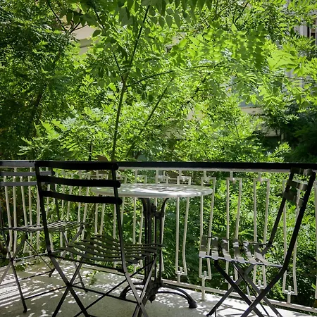 Luxurious & Stylish Kolonaki Haven *
