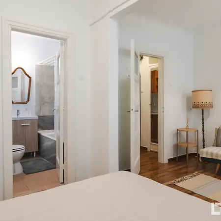 By Lobbysquare Apartment