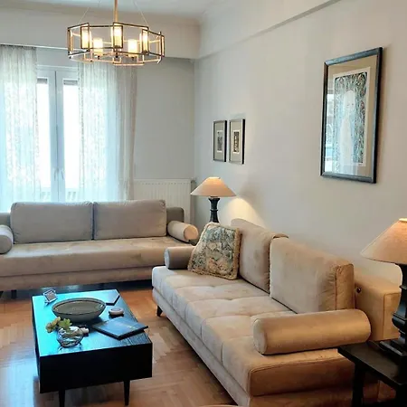 Elegant In Acropolis Apartment *