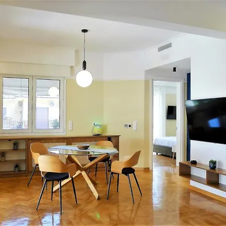 Apartment Smart And Elegant In The Centre Of Athens