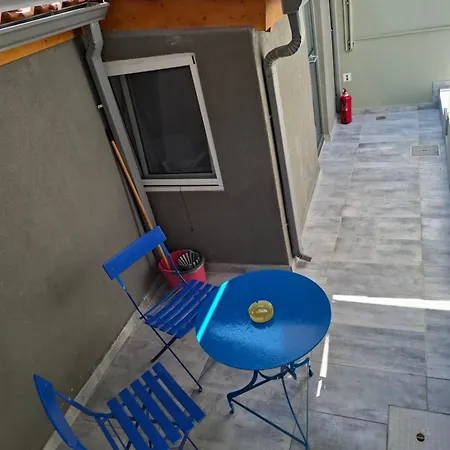 Cosy In A Yard Apartment Athens