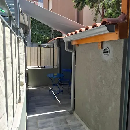 Apartment Cosy In A Yard