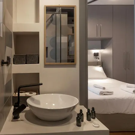 Well-designed By The Acropolis Ghh *