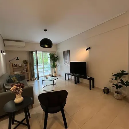Vouliagmeni Thalassa Apartment