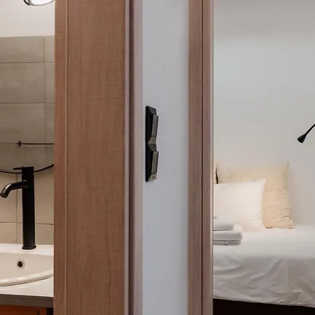 Dylan Apartment Athens