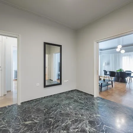 Nomad-friendly 3bdr Spacious *