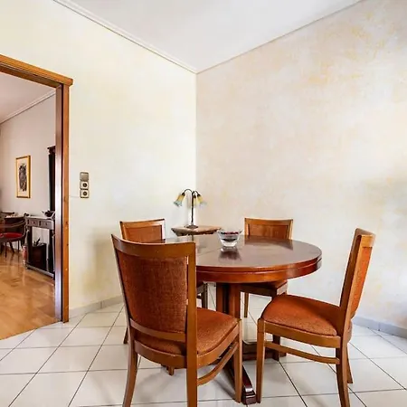 Thissio Aurora - Vintage Apartment Athens