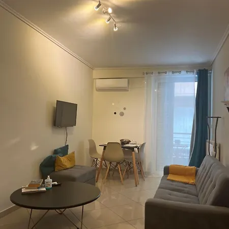 Colourful Artistic 100mbps Center Of Apartment *