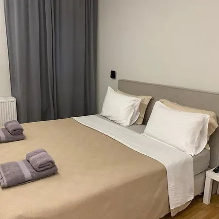 Sapfo Luxury 1 In *