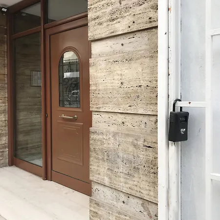Zorba Meets Buddha Apartment Athens
