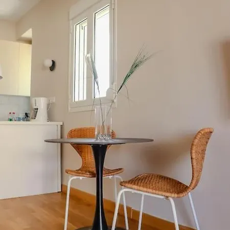 Myrto-apartment-athens 2 Athens