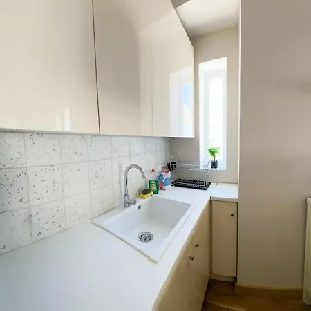 Apartment Myrto-apartment-athens 2 *