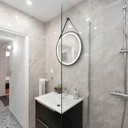 Sea Breeze 2 Bedroom - 10 Min Walk To Apartament
