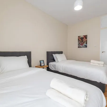 Apartment Amfitritis Family Lux At Palaio Faliro *