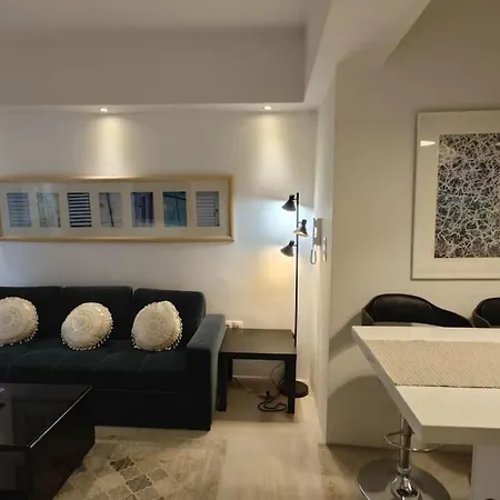 Apartment 迷人花园公寓 Charming Garden