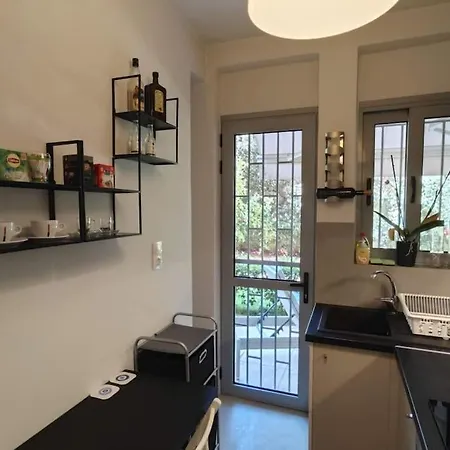 Apartment 迷人花园公寓 Charming Garden Athens