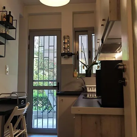 迷人花园公寓 Charming Garden Athens