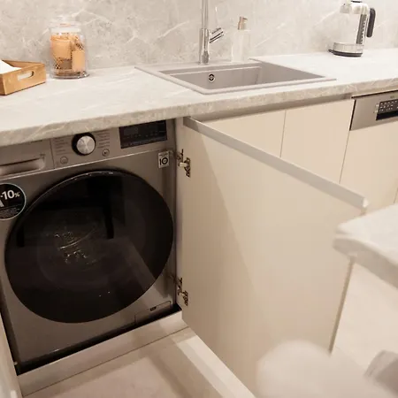 J&b Apartment Athens