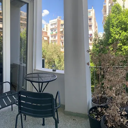 Apartment 雅典卫城温馨好房两居室 One Athens