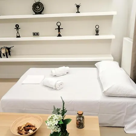 Apartment Luxurious Minimal In Acropolis *