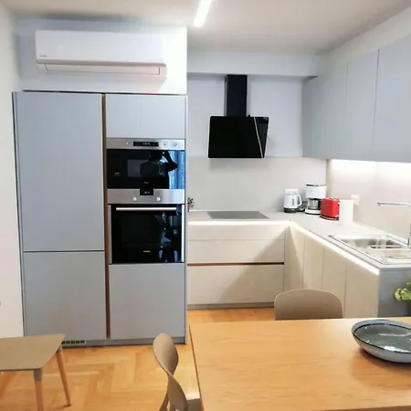 Apartment Elegant In Acropolis