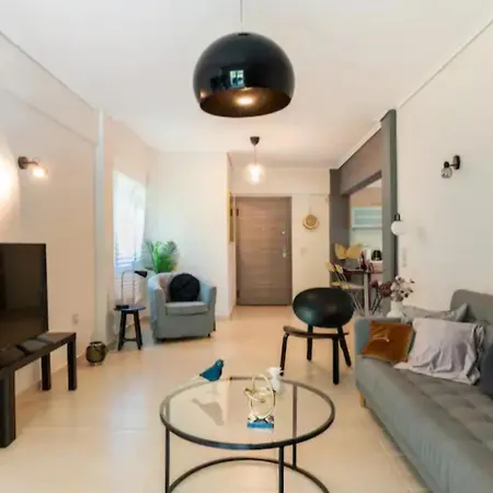 Vouliagmeni Thalassa Apartment *