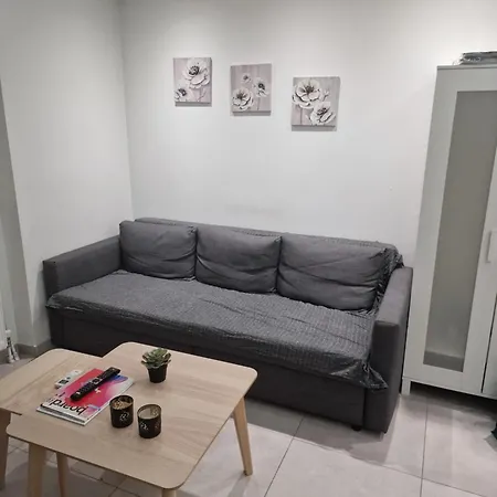 Apartment Cozy At King George Str Pagkrati
