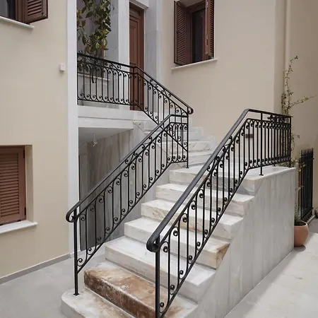 Plaka House - Boutique