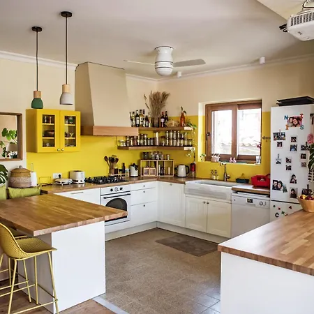 Family House Downtown Holiday home