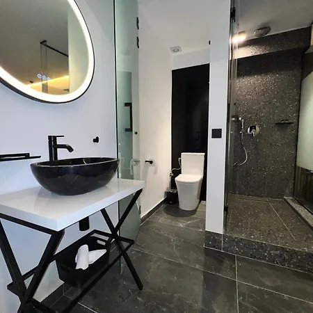Signature - Aparthotel *