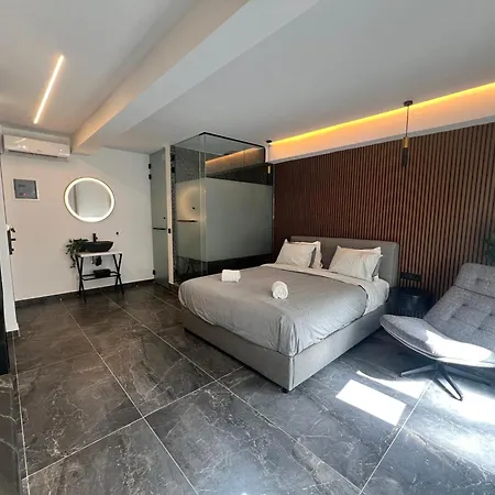 Signature - * Atene