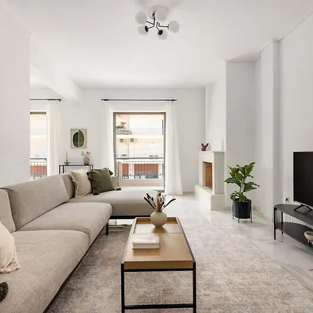 Homely 3br Getaway In Marousi By Upstreet