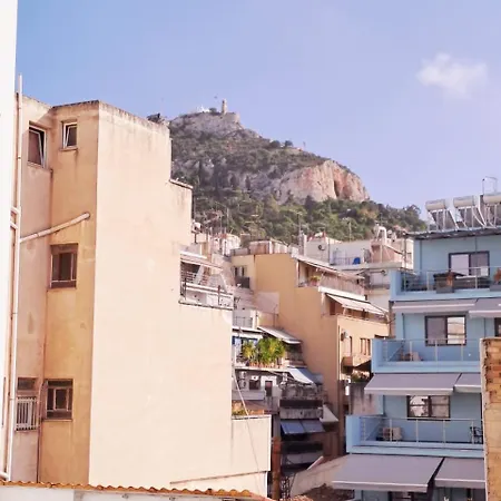Apartment Exarcheia's Gem *