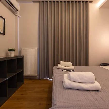 Appartamento Live Life Plaka