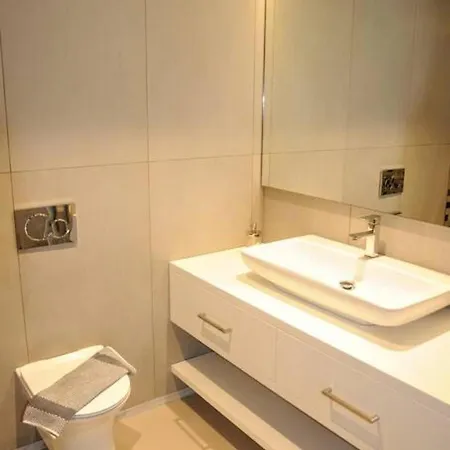 Luxurious In Acropolis Apartment Athens